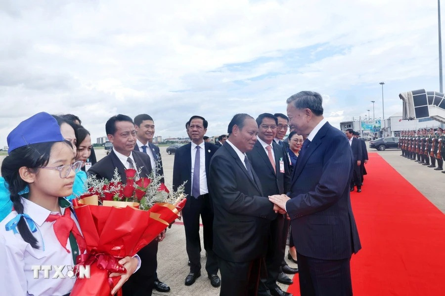 Lễ tiễn Chủ tịch nước Tô Lâm. Ảnh: Nhan Sáng/TTXVN.