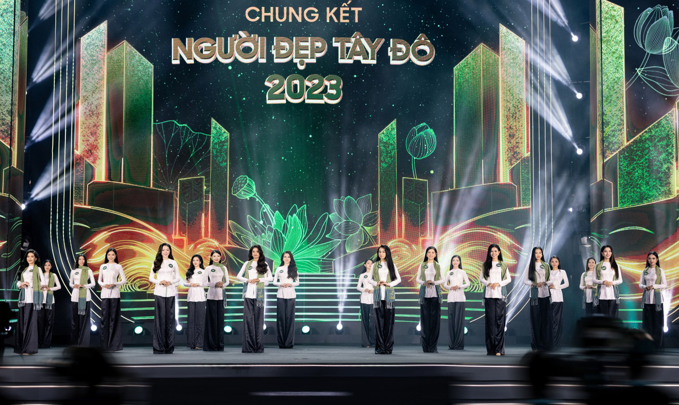 Chung kết Người đẹp Tây Đô diễn ra tối 23/12. Đêm chung kết có sự tham gia của 25 thí sinh. Đạo diễn Hoàng Nhật Nam dàn dựng sân khấu tại Công viên Sông Hậu, Cần Thơ, kết hợp âm thanh, ánh sáng làm nổi bật màn trình diễn của thí sinh.