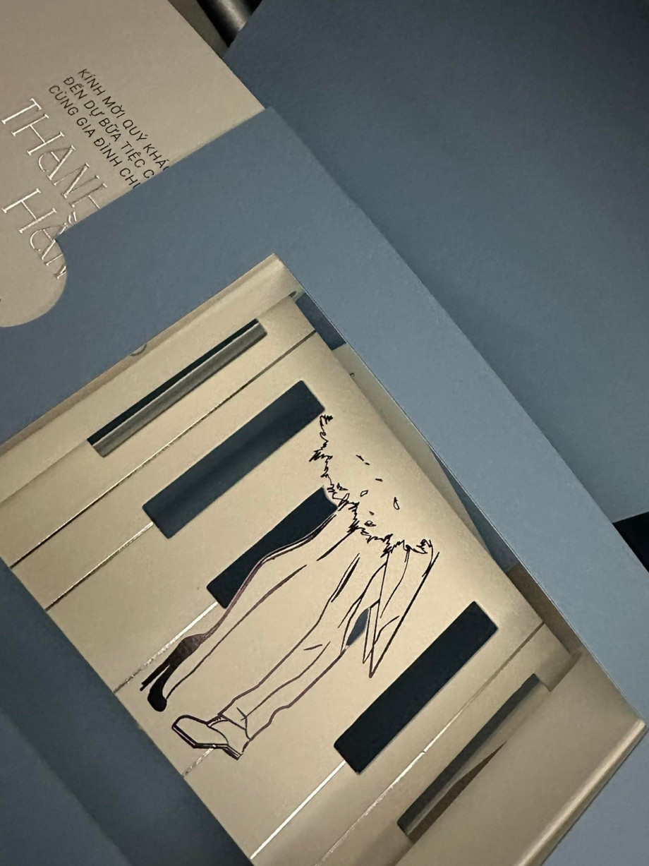 Thiệp cưới của Thanh Hằng. Thiệp cưới của Thanh Hằng.