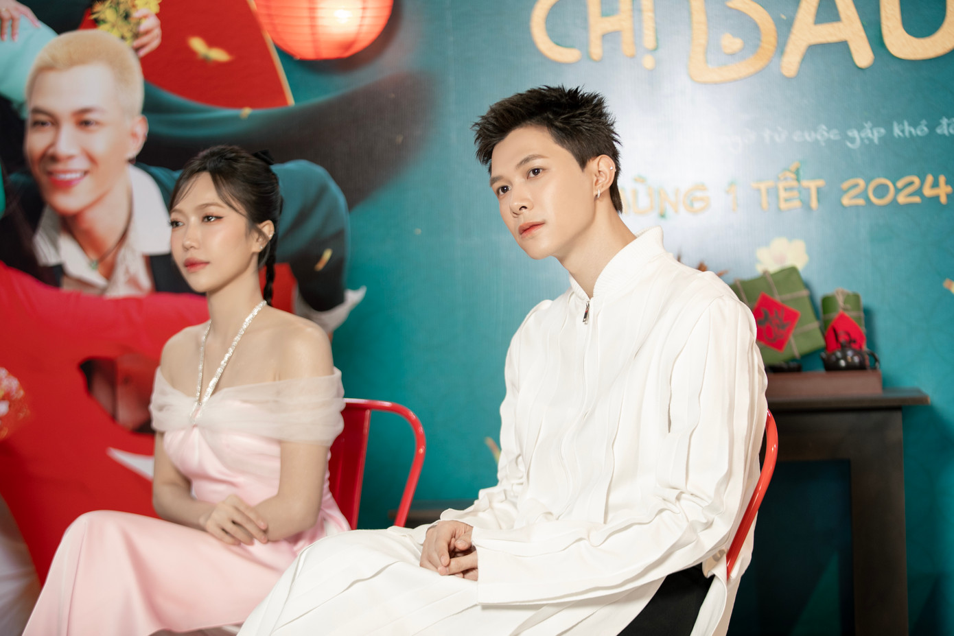 Anh Tú và Diệu Nhi lần đầu cùng đóng chính trong dự án điện ảnh. Anh Tú và Diệu Nhi lần đầu cùng đóng chính trong dự án điện ảnh.