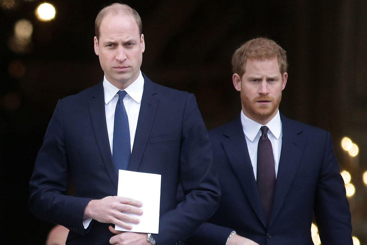 Hồi ký Spare khiến quan hệ giữa William và Harry ngày càng căng thẳng.