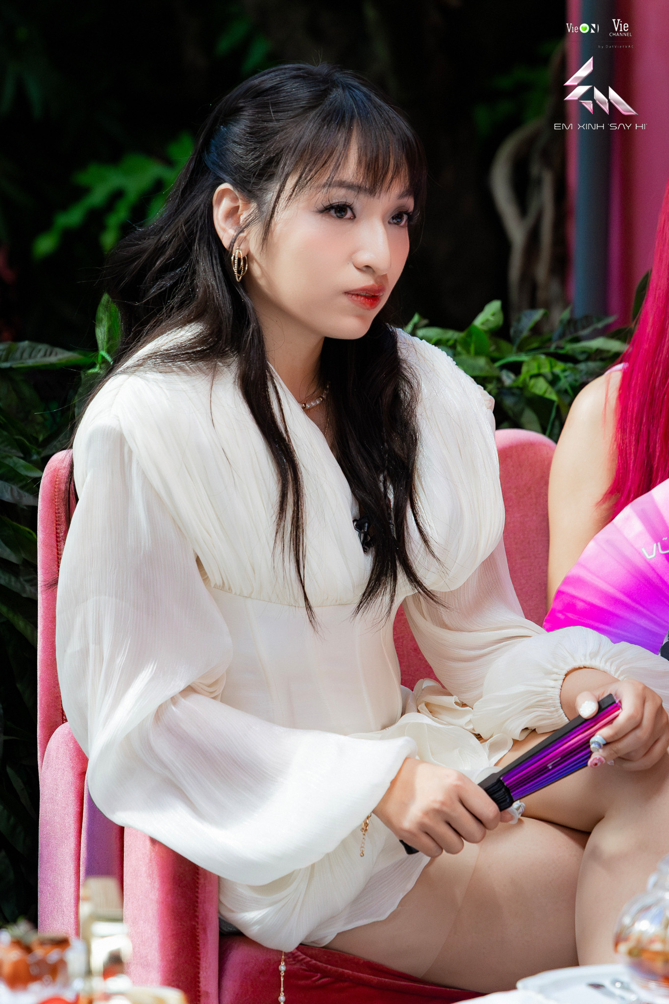 Vòng chọn thành viên của các đội trưởng kéo dài hơn 2 tiếng phát sóng. Vòng chọn thành viên của các đội trưởng kéo dài hơn 2 tiếng phát sóng.