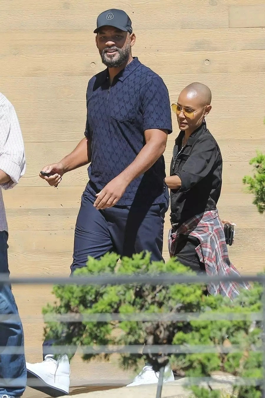 Will Smith dần trở lại sau scandal lớn nhất sự nghiệp. Will Smith dần trở lại sau scandal lớn nhất sự nghiệp.