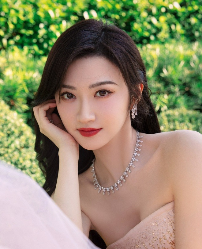 Cảnh Điềm giữ im lặng sau vụ việc. Cảnh Điềm giữ im lặng sau vụ việc.