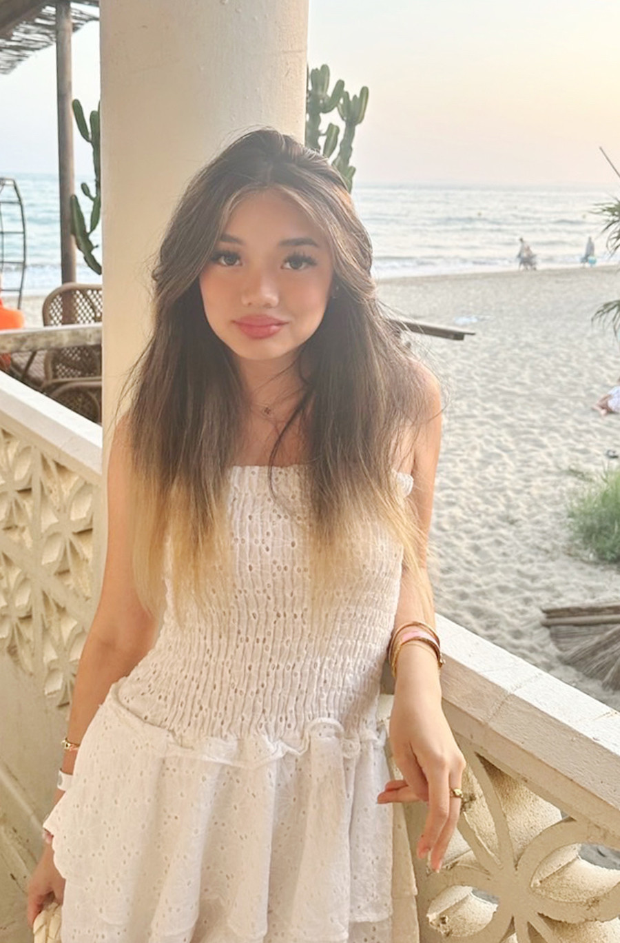 Theo lời Mỹ Lệ, Jennifer Ngô có phần nổi loạn hơn chị gái Jannet về phong cách thời trang, lối sống. Tuy nhiên, cô gái 18 tuổi ý thức được việc học và luôn cố gắng phấn đấu được như Jannet. Theo lời Mỹ Lệ, Jennifer Ngô có phần nổi loạn hơn chị gái Jannet về phong cách thời trang, lối sống. Tuy nhiên, cô gái 18 tuổi ý thức được việc học và luôn cố gắng phấn đấu được như Jannet.