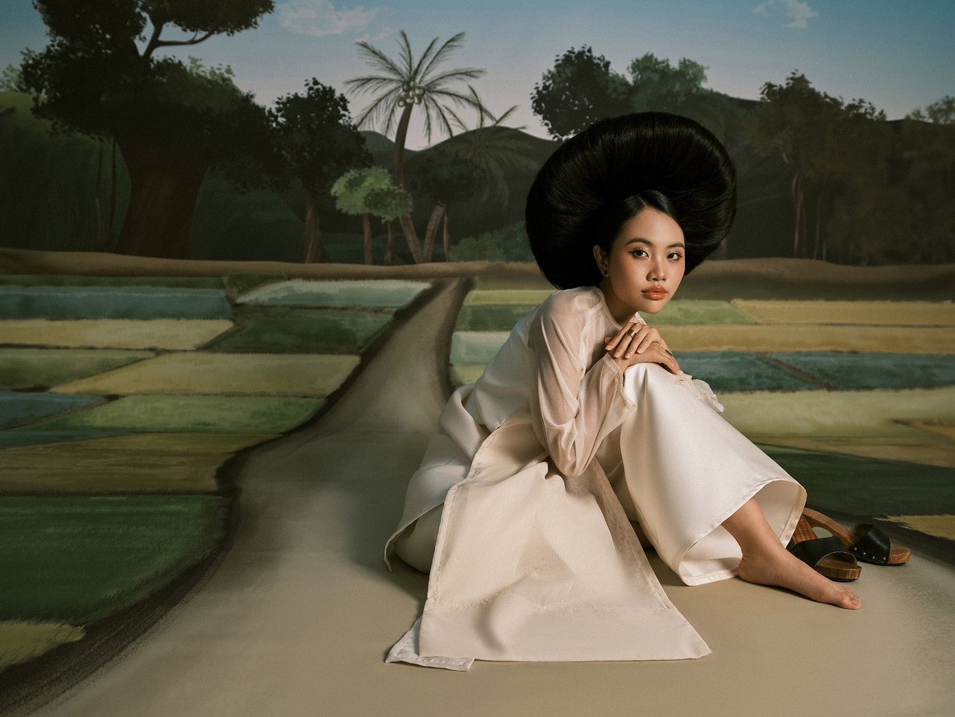 Hình ảnh trong Vũ trụ cò bay của Phương Mỹ Chi.