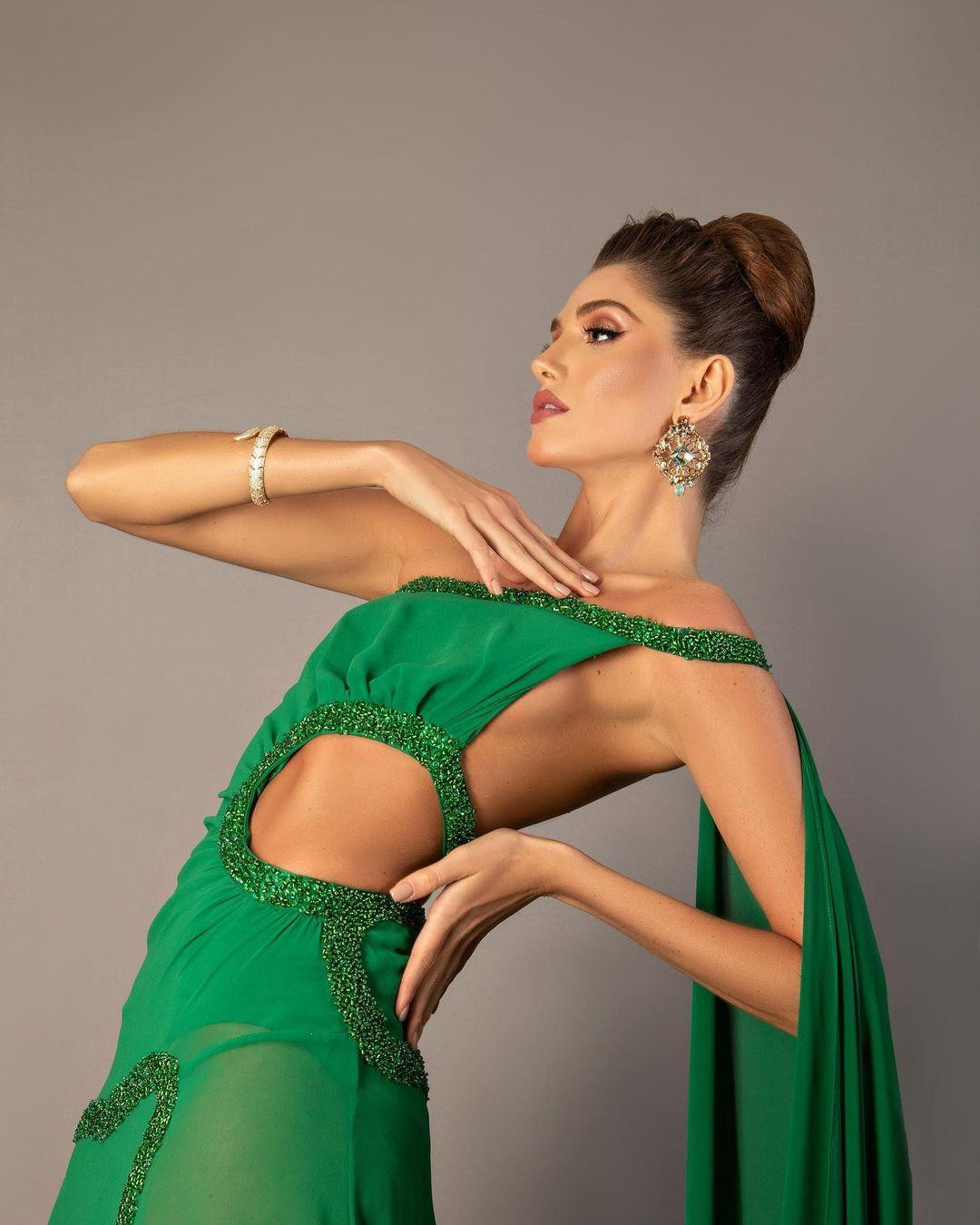 Trước khi tham gia Miss Grand International, cô thành lập dự án hỗ trợ người khuyết tật mang tên Beyond. Cô còn có tài năng diễn xuất, chụp ảnh và ca hát. Ngoài ra, người đẹp nói được tiếng Bồ Đào Nha, Tây Ban Nha, Anh, Pháp và Italy.