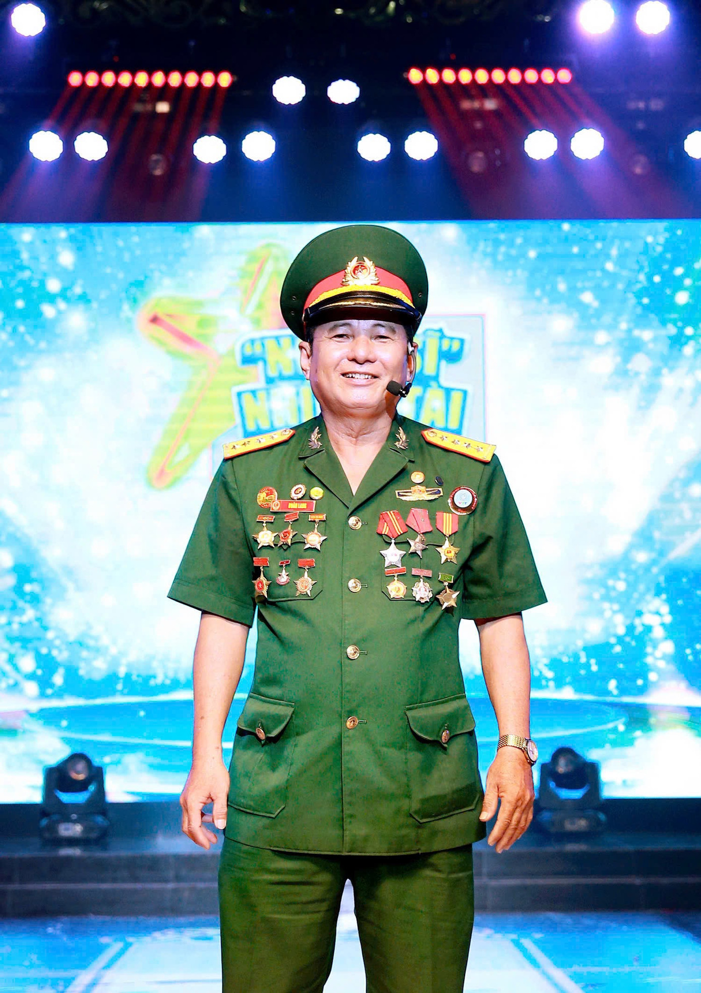 Ông Đoàn Lang (ảnh trái), cố vấn Trung Tâm Unesco văn hóa thông tin truyền thông kiêm Cố vấn Trung tâm văn hóa nghệ thuật và truyền thông miền Nam và ông Phạm Đình Vương, Giám đốc Trung tâm UNESCO Văn hóa Thông tin truyền thông kiêm Trưởng văn phòng đại diện Trung ương Hội giáo dục chăm sóc sức khỏe cộng đồng Việt Nam tại chương trình. Ông Đoàn Lang (ảnh trái), cố vấn Trung Tâm Unesco văn hóa thông tin truyền thông kiêm Cố vấn Trung tâm văn hóa nghệ thuật và truyền thông miền Nam và ông Phạm Đình Vương, Giám đốc Trung tâm UNESCO Văn hóa Thông tin truyền thông kiêm Trưởng văn phòng đại diện Trung ương Hội giáo dục chăm sóc sức khỏe cộng đồng Việt Nam tại chương trình.