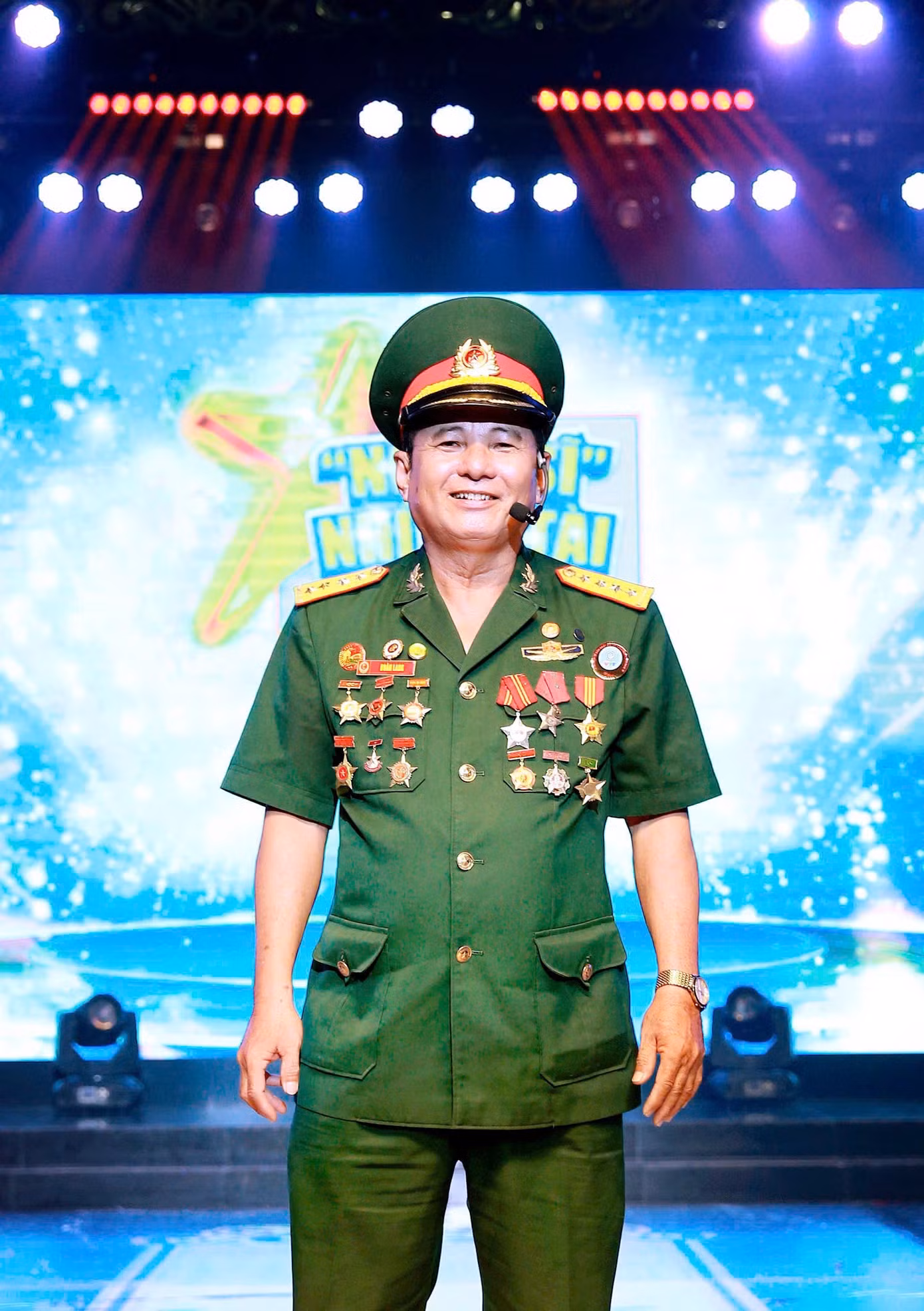 Ông Đoàn Lang (ảnh trái), cố vấn Trung Tâm Unesco văn hóa thông tin truyền thông kiêm Cố vấn Trung tâm văn hóa nghệ thuật và truyền thông miền Nam và ông Phạm Đình Vương, Giám đốc Trung tâm UNESCO Văn hóa Thông tin truyền thông kiêm Trưởng văn phòng đại diện Trung ương Hội giáo dục chăm sóc sức khỏe cộng đồng Việt Nam tại chương trình.