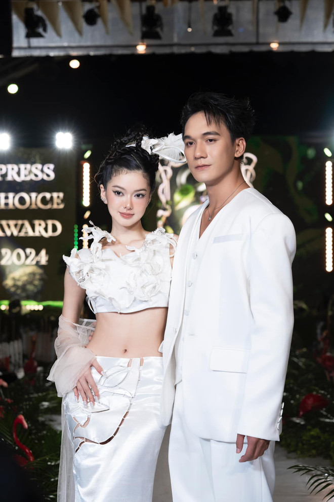 Yên Đan và Đỗ Nhật Hoàng trước khi chia tay.