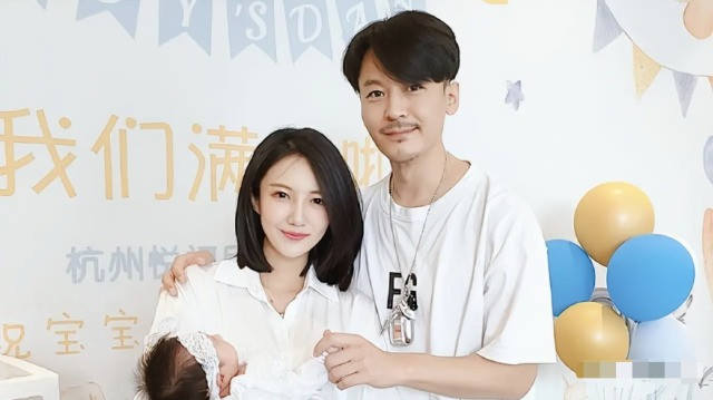 Hình ảnh Vương Đông và vợ. Hình ảnh Vương Đông và vợ.