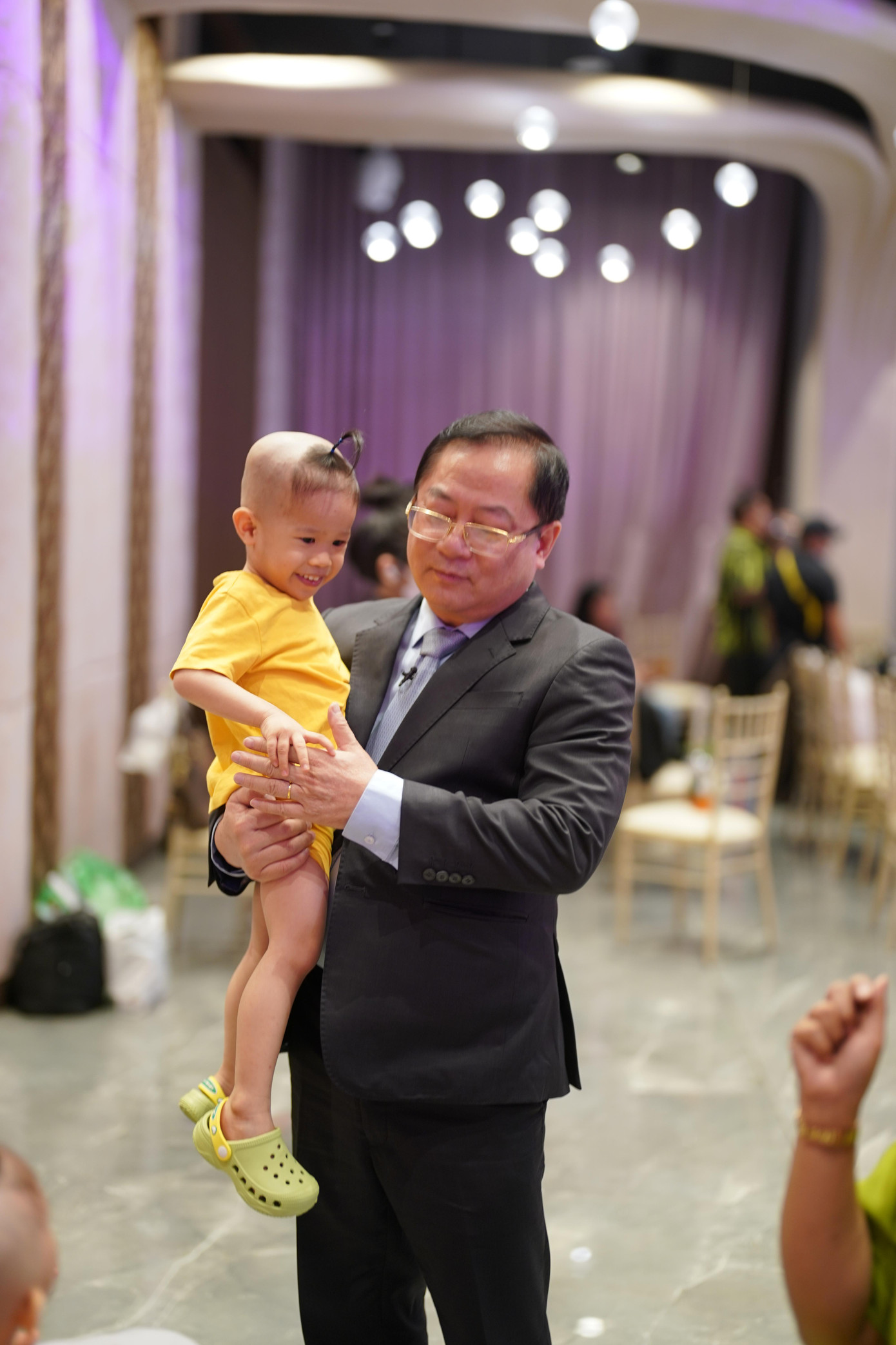 Trong các buổi họp báo, trả lời báo chí, ông Lê Xuân Sơn đều nhấn mạnh ban tổ chức và ban giám khảo Hoa hậu Việt Nam luôn tuân theo kim chỉ nam là tìm ra cô gái tài sắc vẹn toàn, nhất là phải có tấm lòng nhân ái. Tân Hoa hậu Việt Nam phải là người đẹp có sức ảnh hưởng, đảm đương được trọng trách và thực hiện sứ mệnh lan tỏa vì cộng đồng.