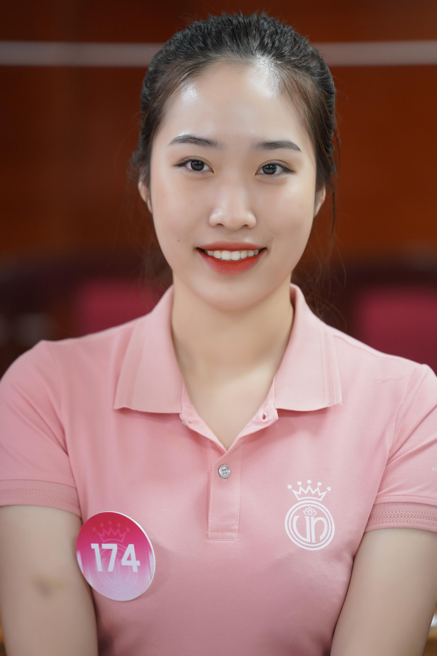 Vũ Hiền Phương (SBD 174) và Trần Gia Hân (SBD 081). Vũ Hiền Phương (SBD 174) và Trần Gia Hân (SBD 081).