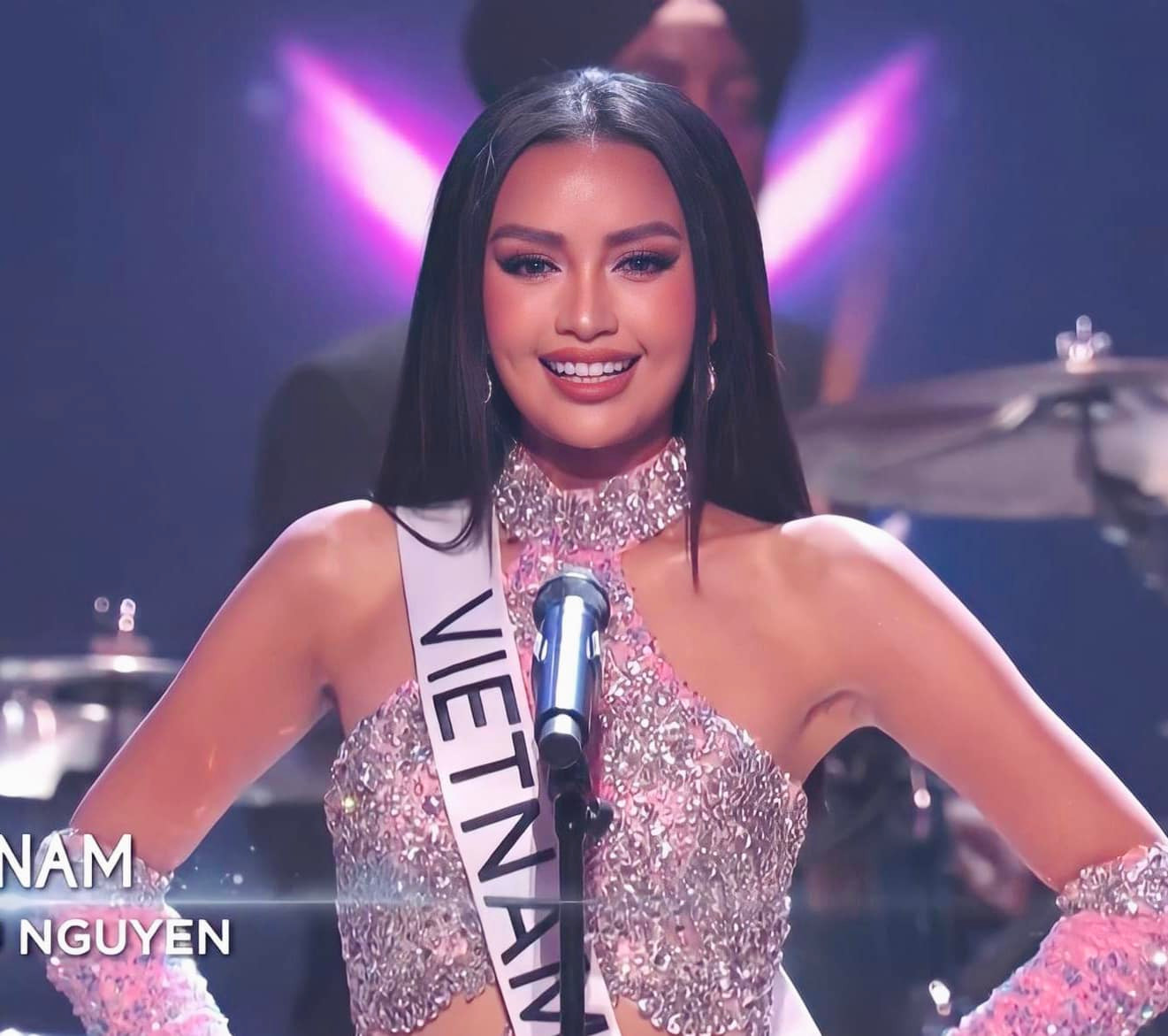 Ngọc Châu mất suất vào chung kết do không thắng giải vote, dừng chân trước nhiều đối thủ châu Mỹ mạnh. Ngọc Châu mất suất vào chung kết do không thắng giải vote, dừng chân trước nhiều đối thủ châu Mỹ mạnh.