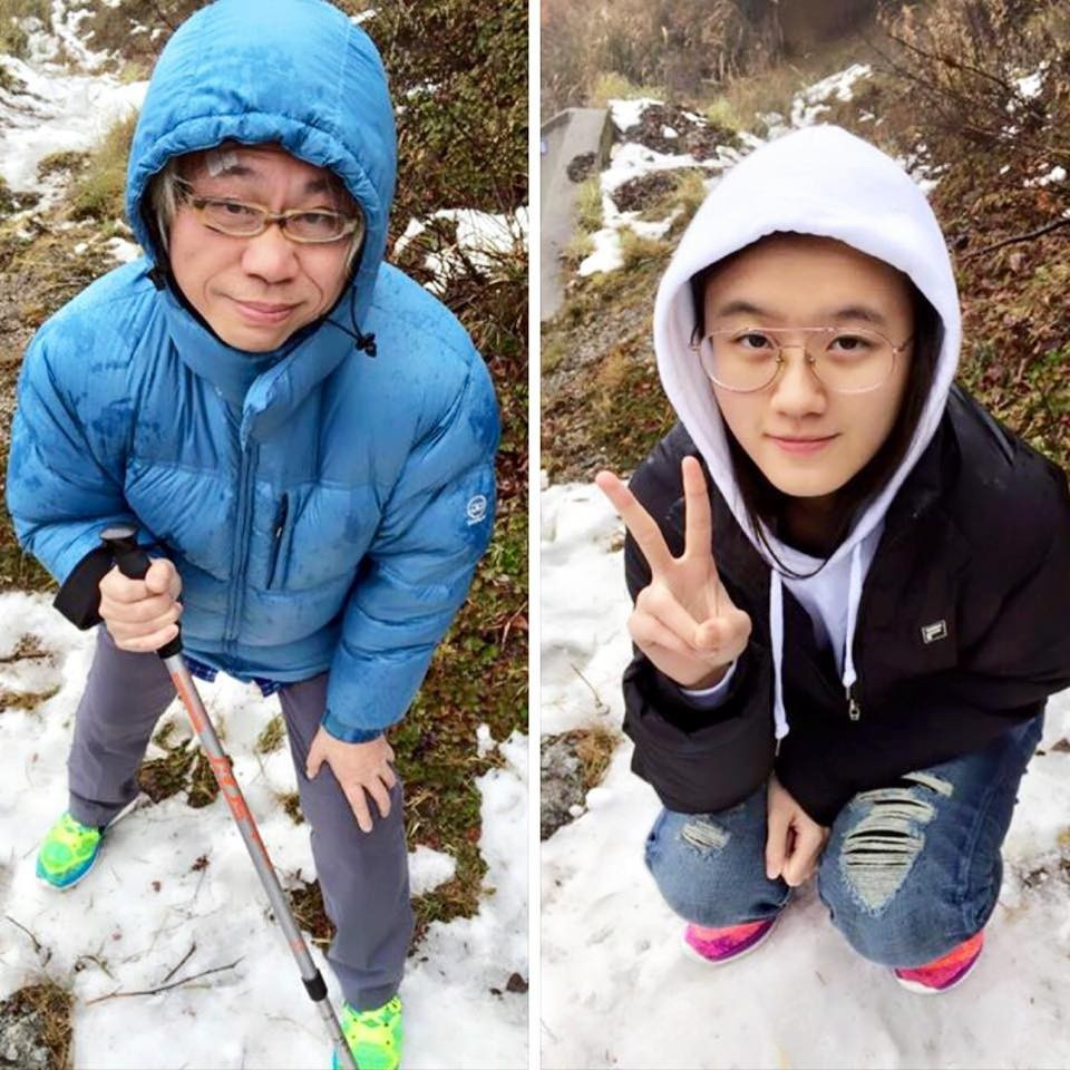 Năm 2020, trải qua biến cố của đại dịch, Lý Khôn Thành và Lâm Tĩnh Ân vẫn gắn bó. "Bảy năm qua, chúng tôi đối mặt nhiều áp lực cuộc sống. Thời gian như tên bắn, đã bảy năm từ ngày cùng ăn Valentine đầu. Tôi còn nhớ mình lưu luyến khi tiễn Tĩnh Ân về nhà. Hiện tại chúng tôi sống đơn giản và hạnh phúc với lựa chọn", Lý Khôn Thành nói.