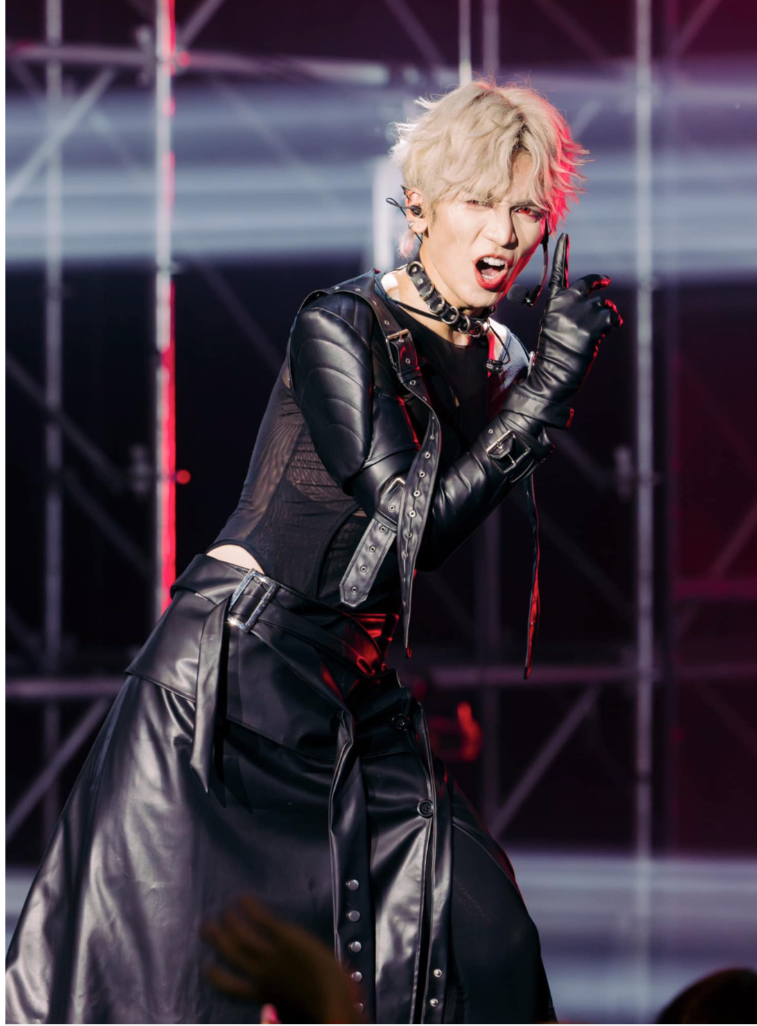 BB Trần, anh trai lo lắng vì &quot;không biết hát&quot; lại đứng nhất nhóm toàn giọng ca thực lực, biểu diễn tốt.