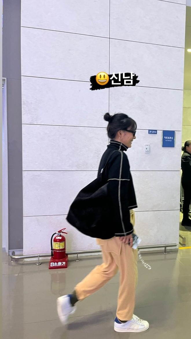 Đây là lần đầu nữ hoàng gợi cảm Hàn Quốc sang Việt Nam biểu diễn.