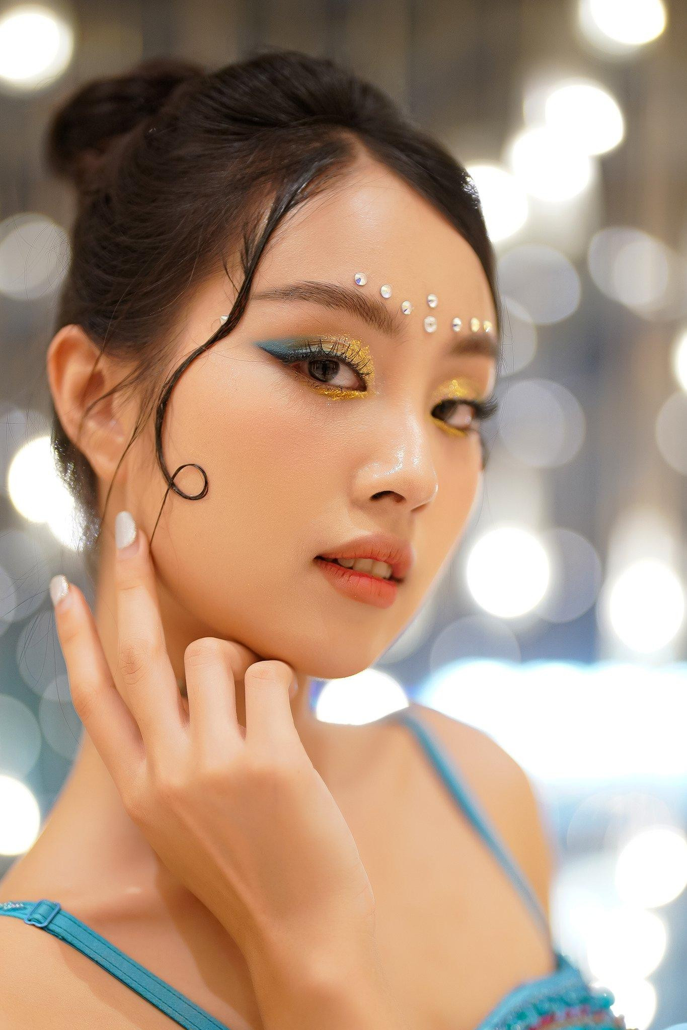 Thí sinh vận dụng bài học thần thái vào các bức ảnh. Thí sinh vận dụng bài học thần thái vào các bức ảnh.