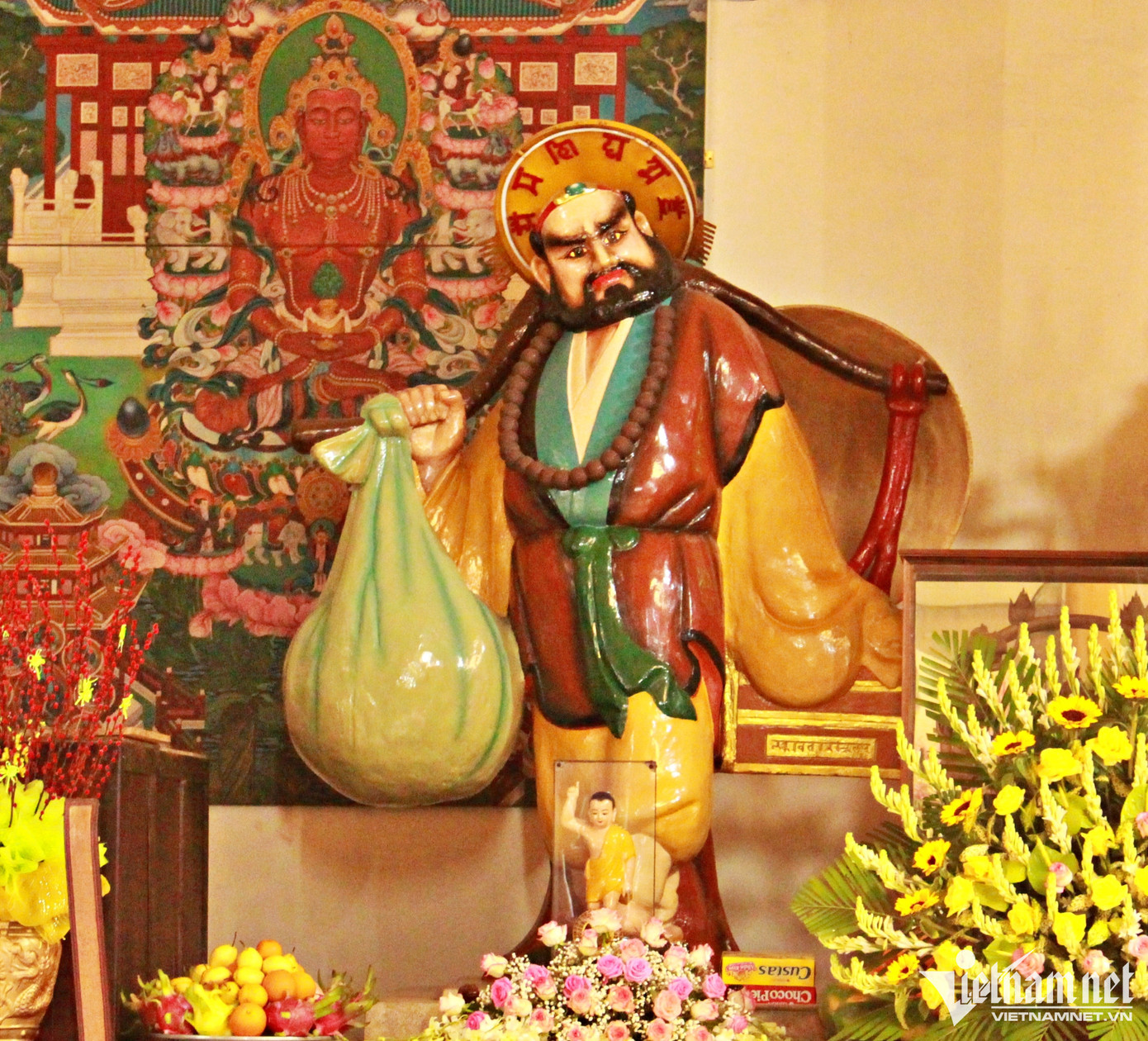 Tượng Đạt Ma Sư Tổ được tạo tác từ tóc của các Phật tử. Tượng Đạt Ma Sư Tổ được tạo tác từ tóc của các Phật tử.