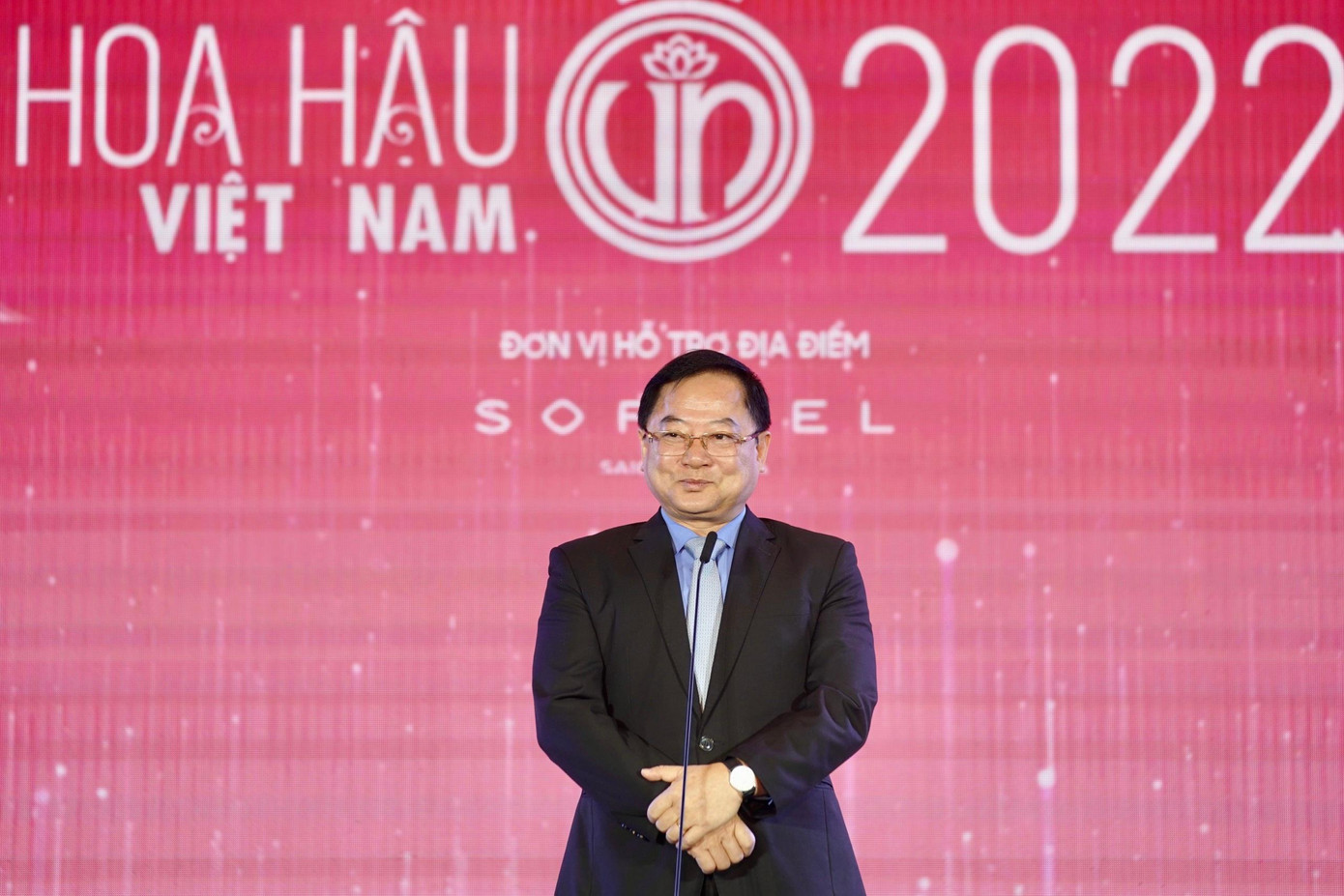 Phát biểu tại họp báo chung khảo Hoa hậu Việt Nam, ông Lê Xuân Sơn - Trưởng Ban tổ chức, Trưởng Ban giám khảo Hoa hậu Việt Nam cho biết 95% thí sinh vào chung khảo toàn quốc đến từ các đại học danh tiếng, có người là thủ khoa đầu vào của Đại học Kinh tế Quốc dân... Tổng biên tập báo Tiền Phong khẳng định cuộc thi năm nay được tổ chức quy mô và chất lượng.