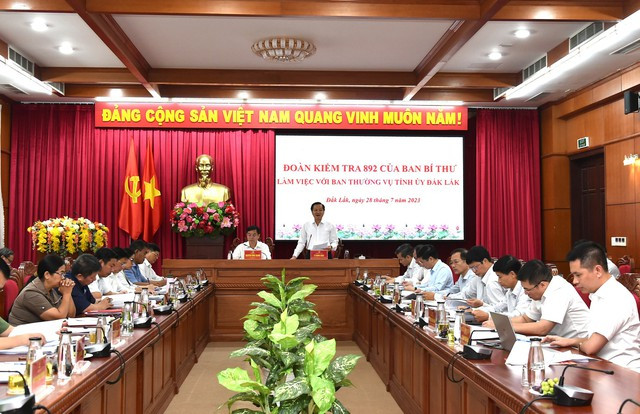 Đoàn Kiểm tra 892 của Ban Bí thư làm việc với Ban Thường vụ Tỉnh ủy Đắk Lắk. Ảnh VGP/Trần Mạnh.