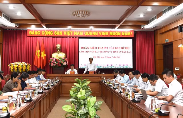 Đoàn Kiểm tra 892 của Ban Bí thư làm việc với Ban Thường vụ Tỉnh ủy Đắk Lắk. Ảnh VGP/Trần Mạnh.