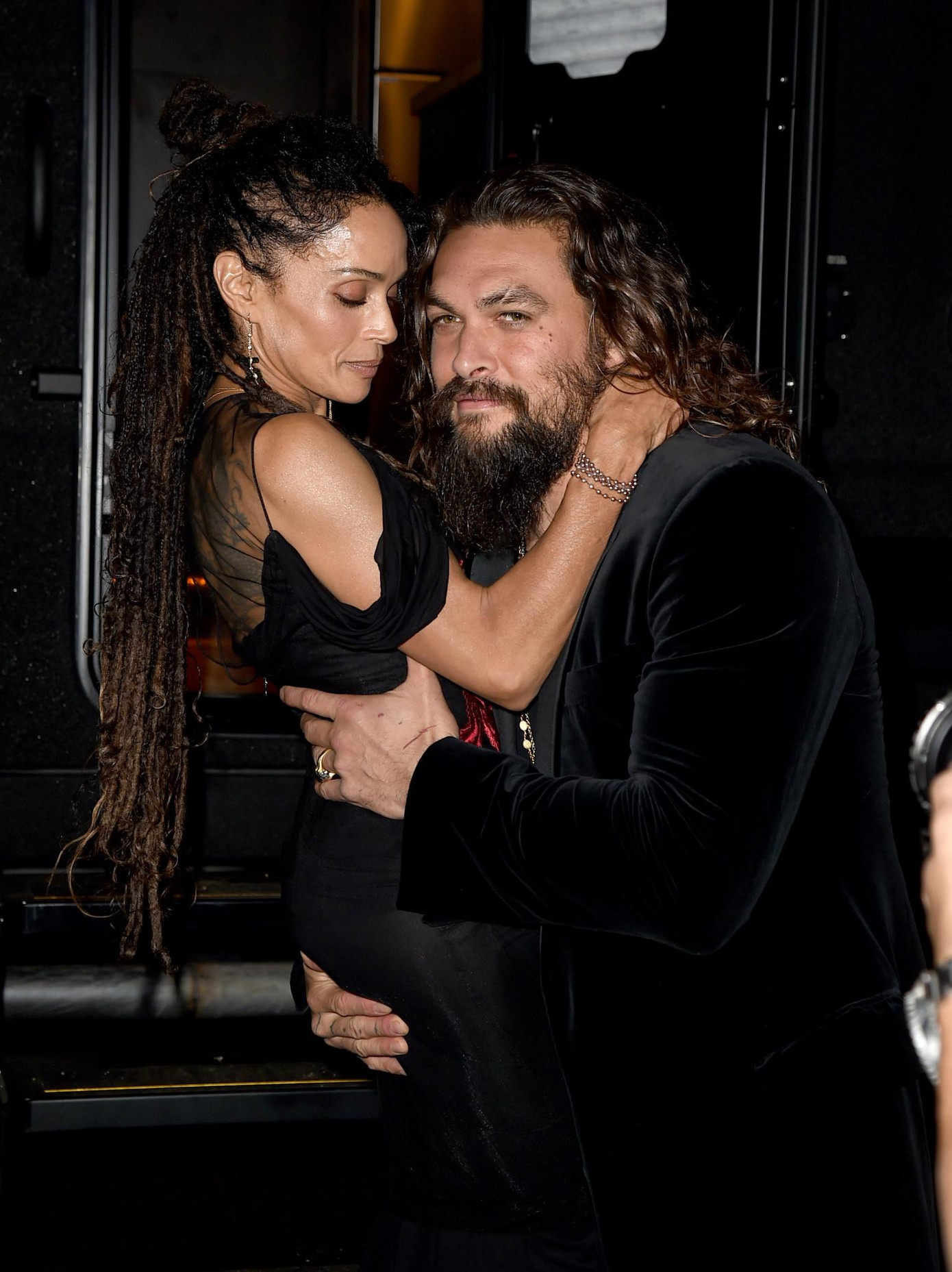Jason Momoa và Lisa Bonet thời còn là vợ chồng. Jason Momoa và Lisa Bonet thời còn là vợ chồng.