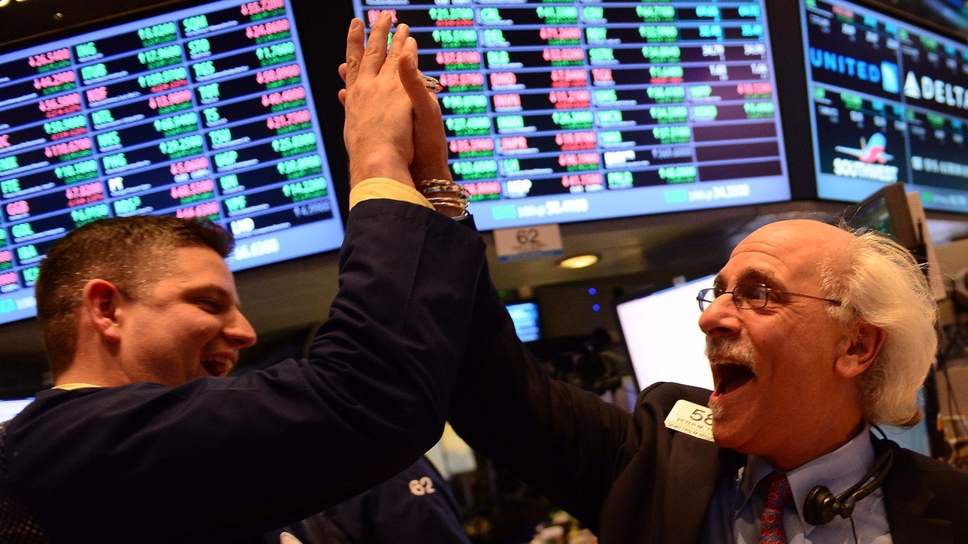 Chứng khoán toàn cầu có dấu hiệu khởi sắc.