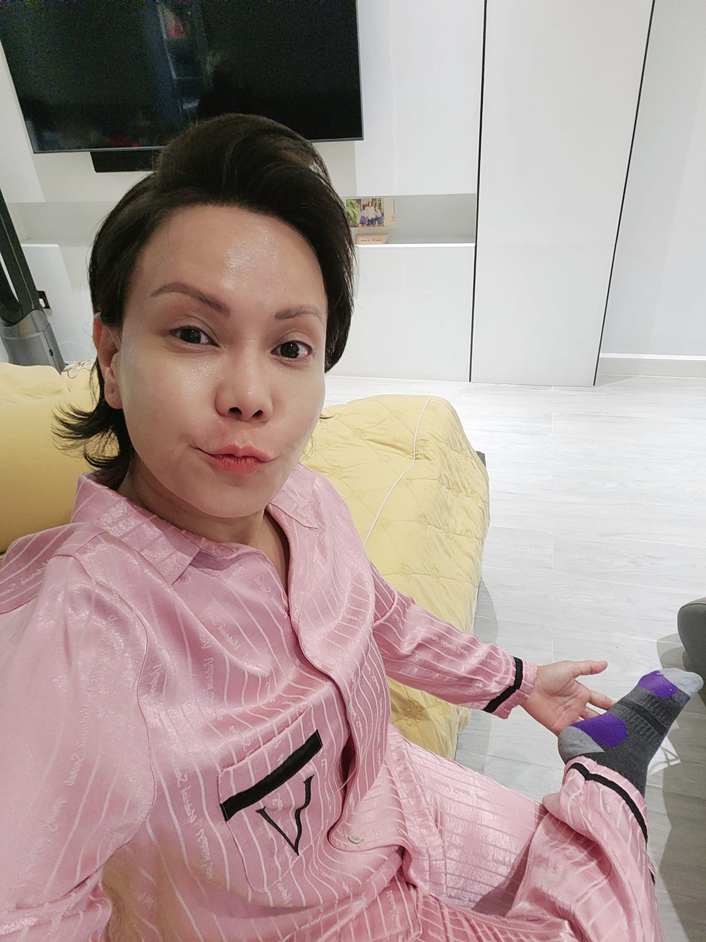 Tình hình sức khỏe của Việt Hương tạm ổn sau khi được châm cứu.