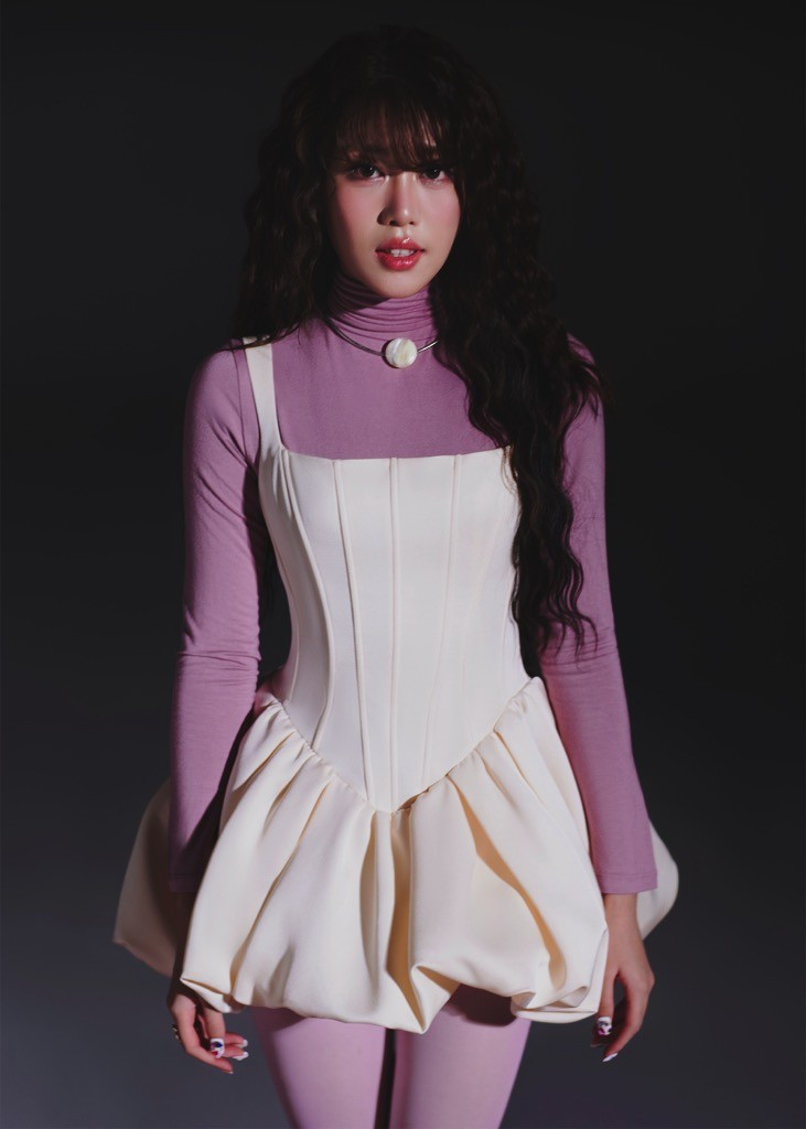 Visual của PiaLinh trong Đánh cắp trái tim.