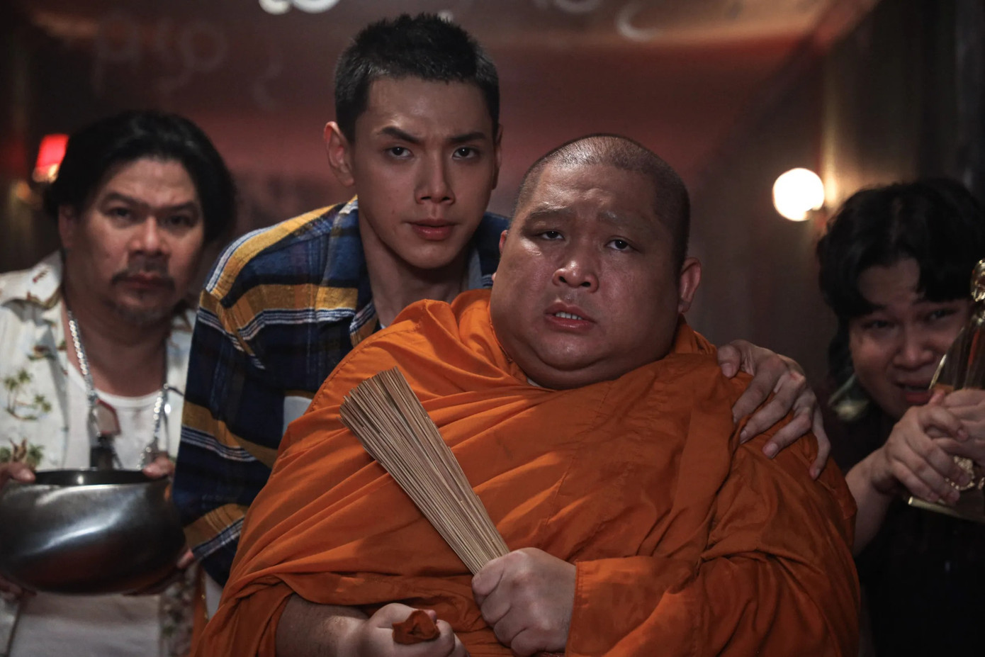 Bộ phim hài Thái Lan là đối thủ của Chị dâu ngoài rạp Việt.