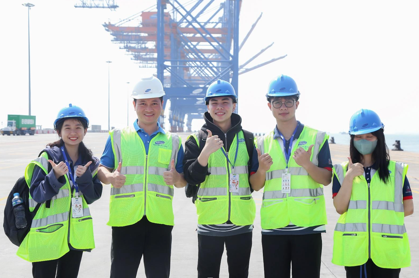 Logistics và quản lý chuỗi cung ứng cho thấy vị trí quan trọng trong nền kinh tế mở Logistics và quản lý chuỗi cung ứng cho thấy vị trí quan trọng trong nền kinh tế mở