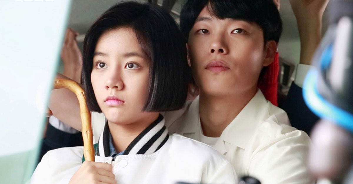 Vai diễn Duk Sun trong Reply 1988 giúp tên tuổi Lee Hyeri phổ biến. Vai diễn Duk Sun trong Reply 1988 giúp tên tuổi Lee Hyeri phổ biến.