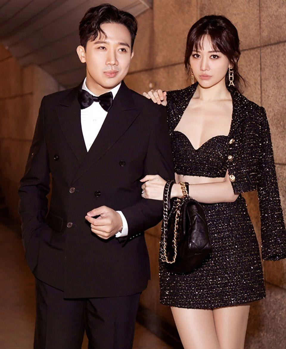 Trấn Thành và Hari Won xuất hiện trong nhiều chương trình, sự kiện sau khi kết hôn. Ảnh: FBNV. Trấn Thành và Hari Won xuất hiện trong nhiều chương trình, sự kiện sau khi kết hôn. Ảnh: FBNV.