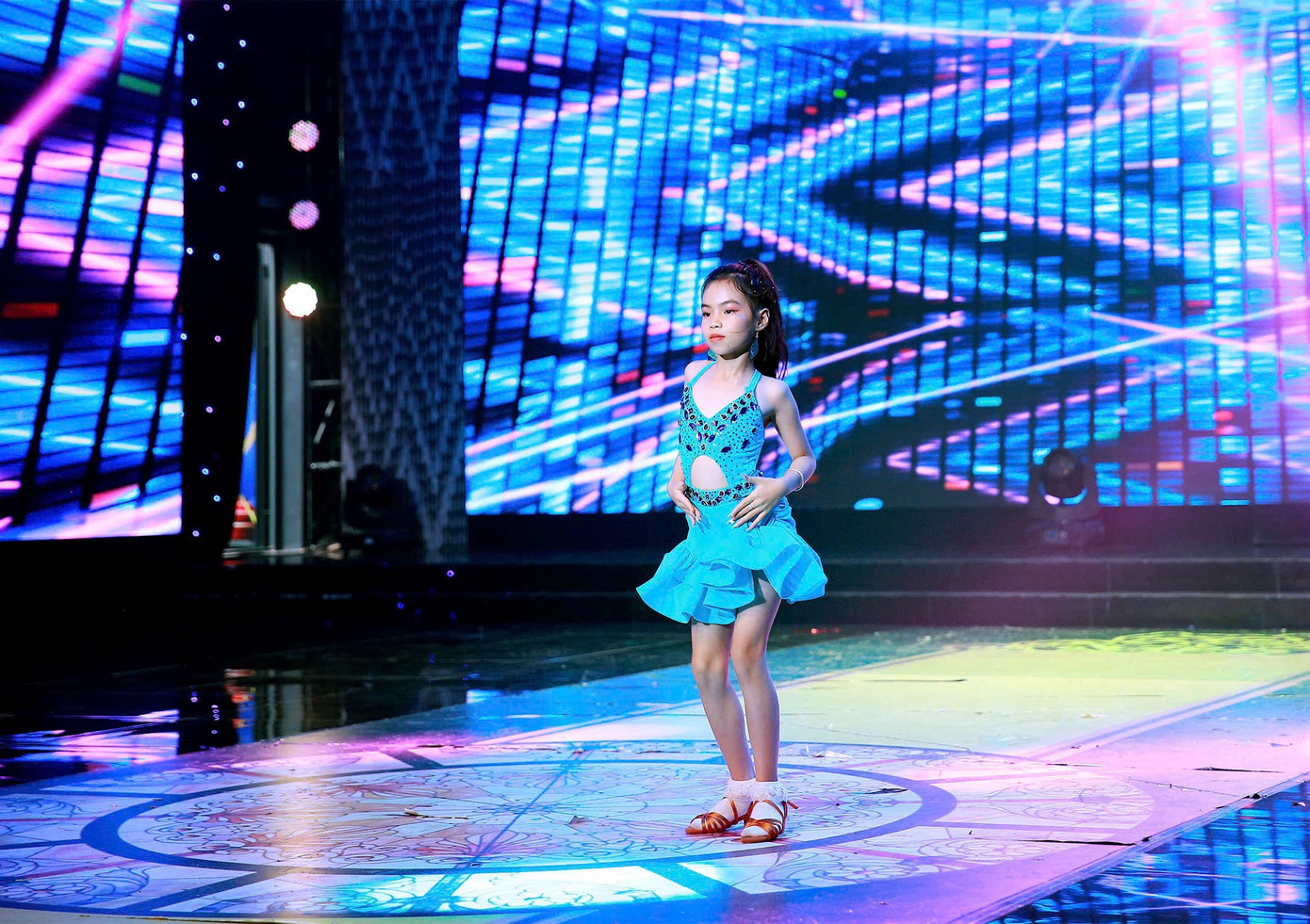 Hình ảnh thí sinh trong chương trình Nghệ sĩ nhí đa tài. Hình ảnh thí sinh trong chương trình Nghệ sĩ nhí đa tài.