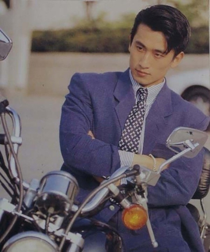 Ngoại hình điển trai, phong độ của thiếu gia tài phiệt Cha In Pyo. Ngoại hình điển trai, phong độ của thiếu gia tài phiệt Cha In Pyo.