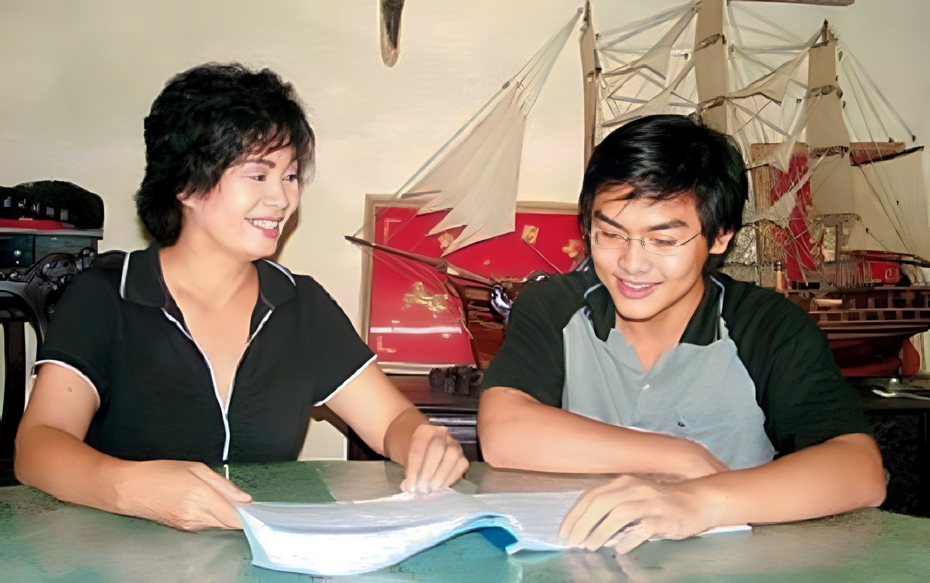 Nghệ sĩ Xuân Hương nói con trai không liên lạc suốt 6 năm. Nghệ sĩ Xuân Hương nói con trai không liên lạc suốt 6 năm.