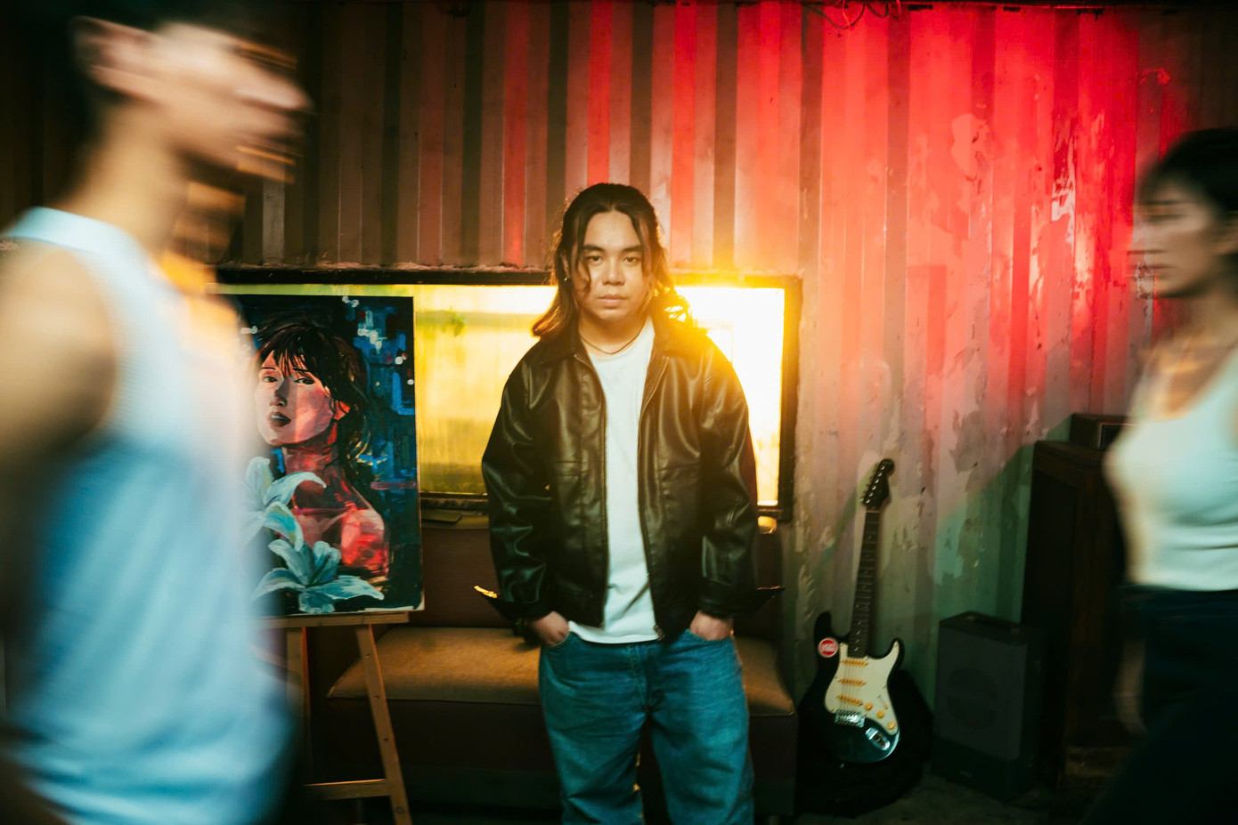 Thần đồng âm nhạc Bé Châu ngày trở lại. Thần đồng âm nhạc Bé Châu ngày trở lại.