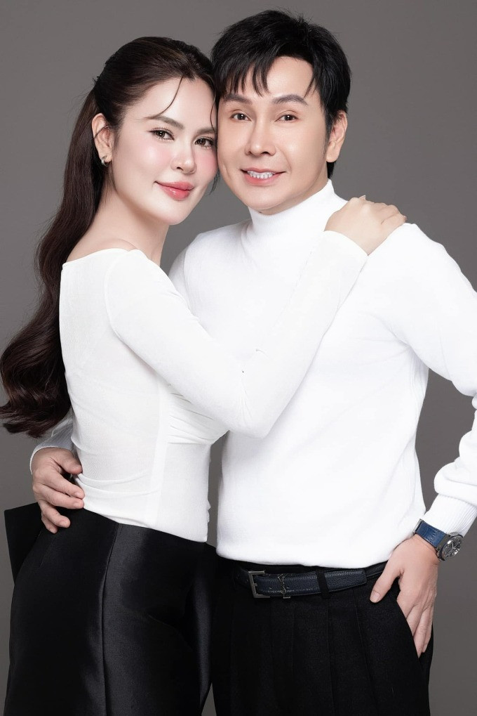 Phương Lê và NSƯT Vũ Luân liên tục vướng ồn ào sau khi công khai hẹn hò, sắp kết hôn. Phương Lê và NSƯT Vũ Luân liên tục vướng ồn ào sau khi công khai hẹn hò, sắp kết hôn.