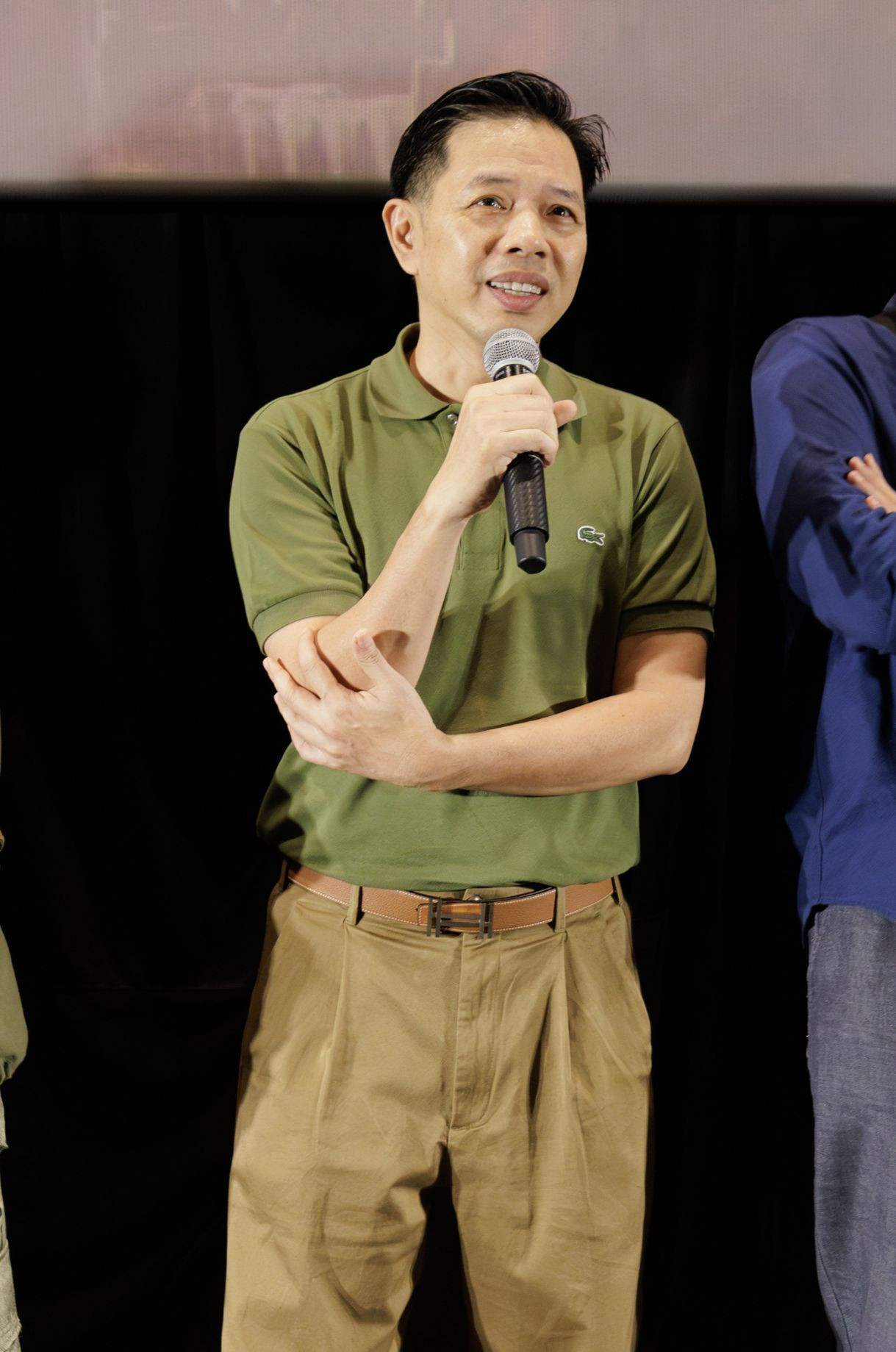 Dàn diễn viên chính của bộ phim Địa đạo: Mặt trời trong bóng tối. Dàn diễn viên chính của bộ phim Địa đạo: Mặt trời trong bóng tối.