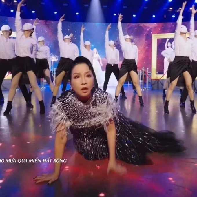 Mỹ Linh từng gây cười với khoảnh khắc hoang mang ở show Chị đẹp.