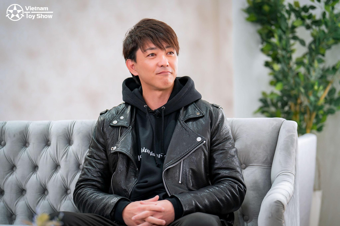 Vẻ ngoài trẻ trung của Gao Đỏ Noboru Kaneko ở độ tuổi 47. Ảnh: Vietnam Toy Show.