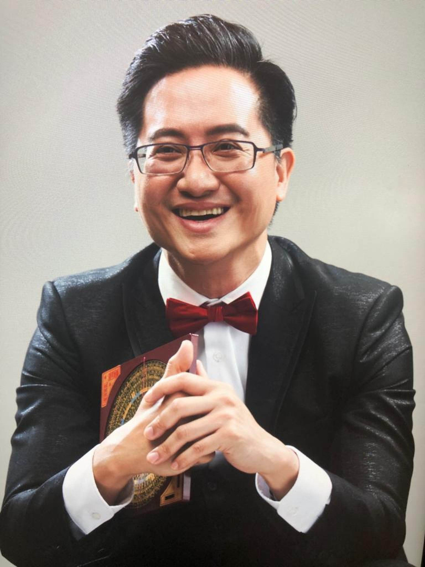 Chuyên gia phong thủy Andrew Kwan gợi ý cách đón Lễ tình nhân theo phong cách người Á Đông.