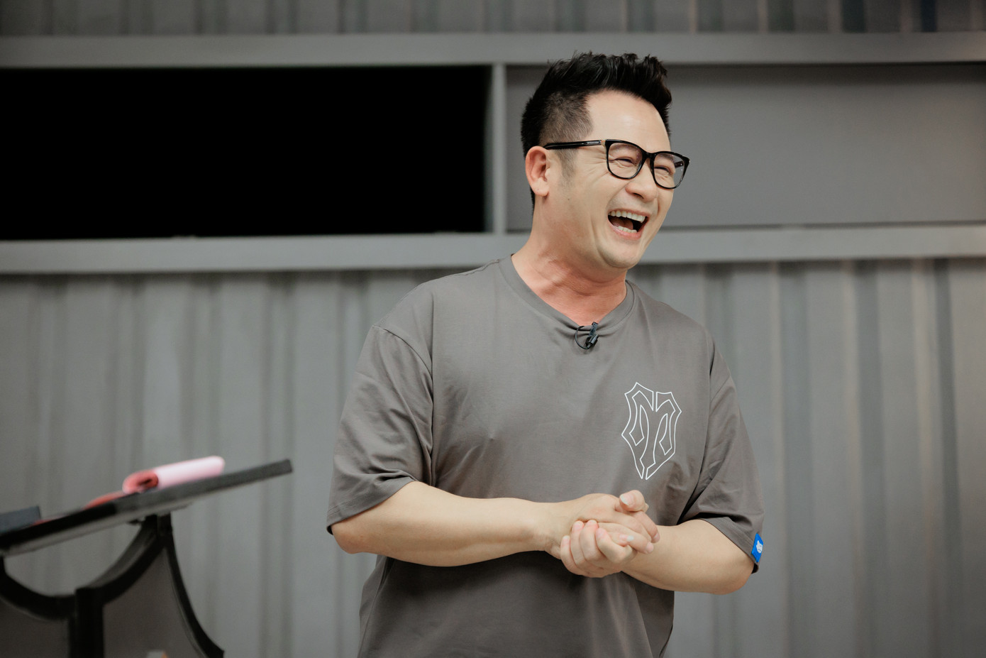 NSND Tự Long được nhiều anh tài đánh giá cao, mời về đội.