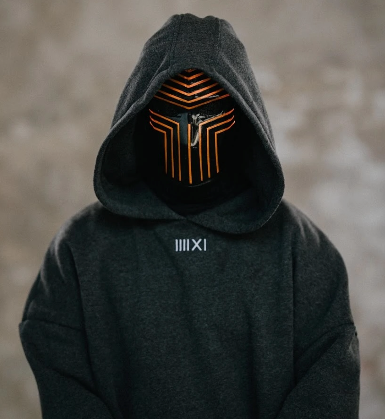 Producer quốc tế K-391 kết hợp Hoaprox trong sản phẩm Die Alone.