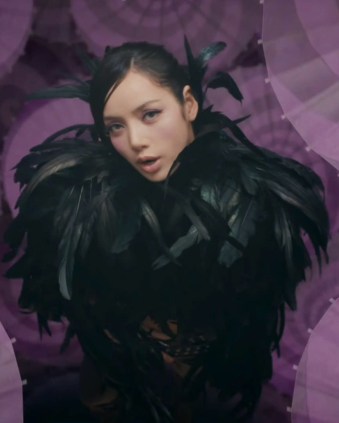 Lisa, Jennie chuộng thiết kế đến từ Việt Nam. Lisa, Jennie chuộng thiết kế đến từ Việt Nam.