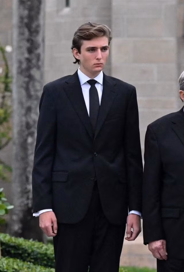 Những đứa trẻ từng sống ở Nhà Trắng đều chịu nhiều áp lực. Những đứa trẻ từng sống ở Nhà Trắng đều chịu nhiều áp lực.