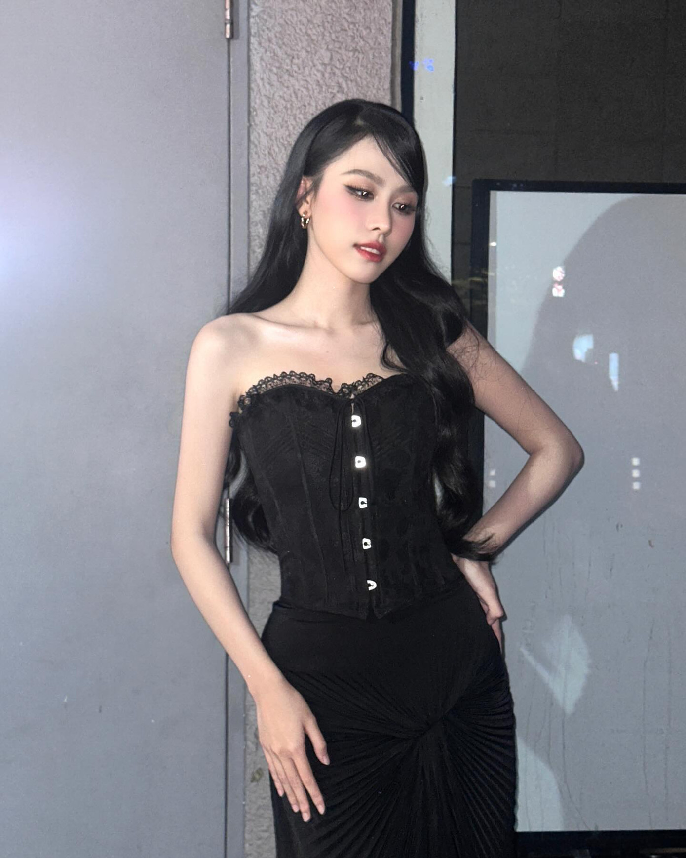 Ngoại hình hiện tại của Ngọc Hằng. Ngoại hình hiện tại của Ngọc Hằng.