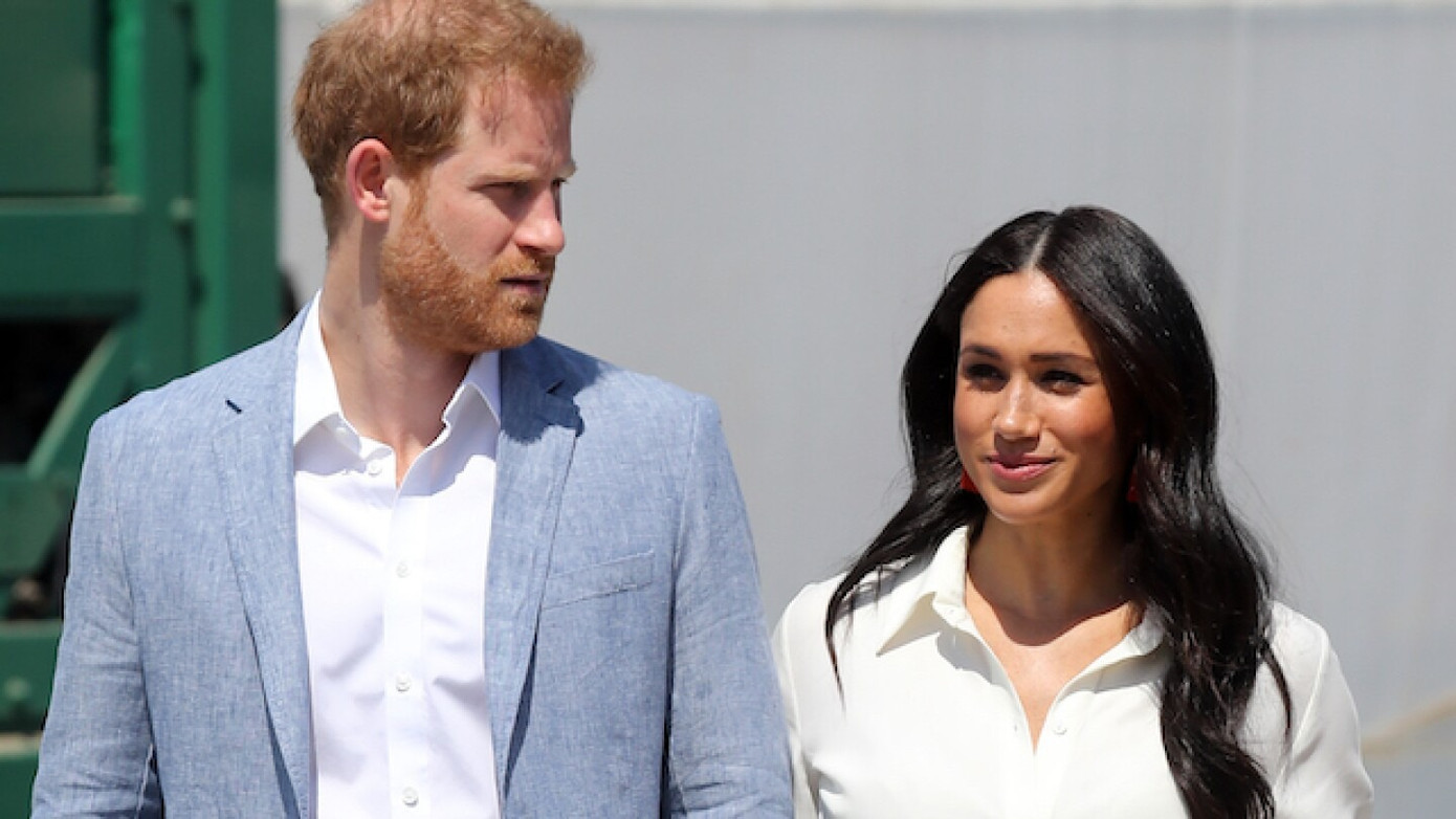 Bạn bè xa cách Harry vì không thích Meghan Markle.