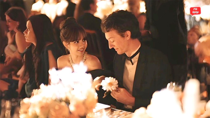 Lisa và Frédéric Arnault trong sự kiện hồi tháng 5 tại Italy. Hai người hiện im lặng trước thông tin hẹn hò. Công ty quản lý của nữ ca sĩ cũng không phản hồi tin thành viên BlackPink có bạn trai. Lisa và Frédéric Arnault trong sự kiện hồi tháng 5 tại Italy. Hai người hiện im lặng trước thông tin hẹn hò. Công ty quản lý của nữ ca sĩ cũng không phản hồi tin thành viên BlackPink có bạn trai.